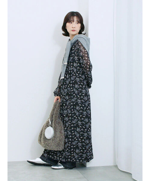 キルティングベスト×ギャザーワンピース アンサンブルセット｜ナノ