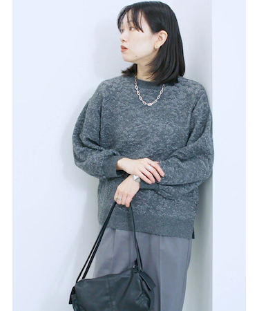 微起毛花ジャガードニットプルオーバー