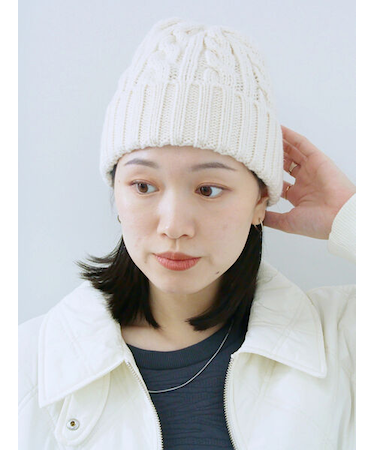 ケーブルニット帽