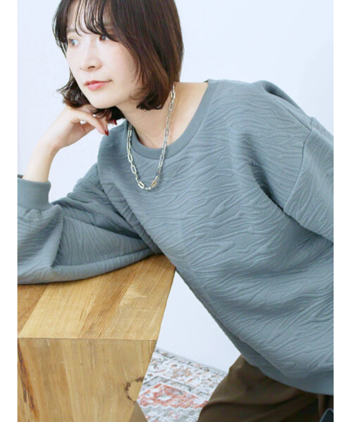 ジャガードダンボールプルオーバー