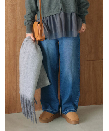 ストレートデニムパンツ