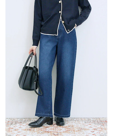 ストレートデニムパンツ