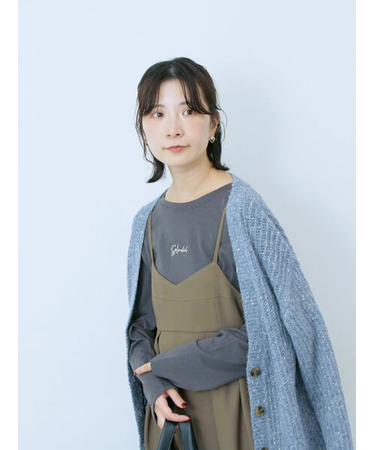 ワンポイント刺繍プルオーバー