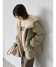 リバーシブルボアマウンテンパーカー