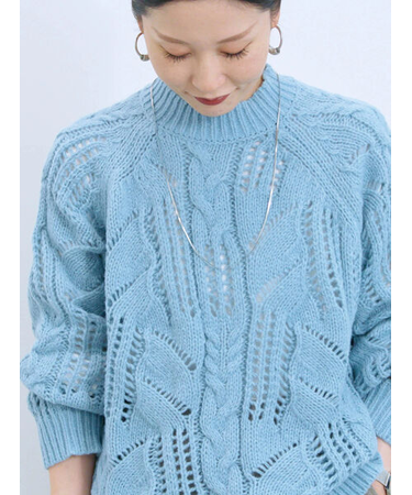 透かしケーブルニットプルオーバー