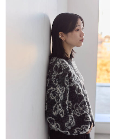 花柄シャギーニットプルオーバー