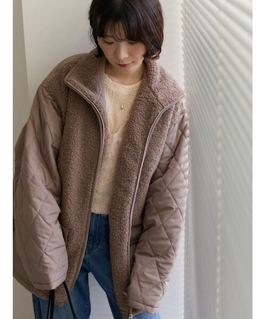 スタンドボアキルトジャケット