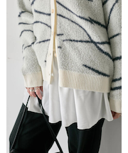 ペプラムプルオーバー