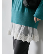 ペプラムプルオーバー