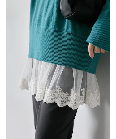 ペプラムプルオーバー