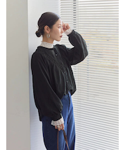 切替タックブラウス