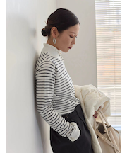 フリル衿ニットプルオーバー