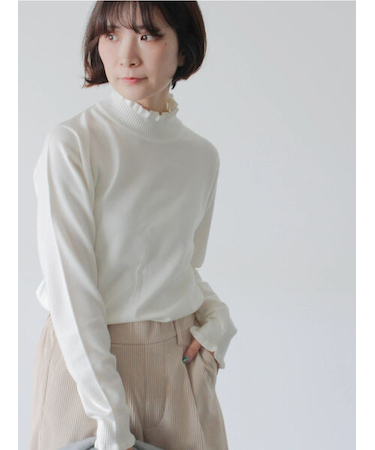 フリル衿ニットプルオーバー