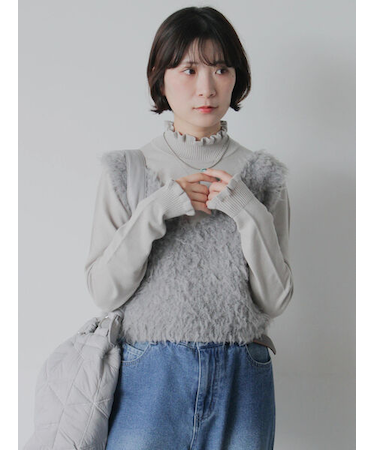 フリル衿ニットプルオーバー
