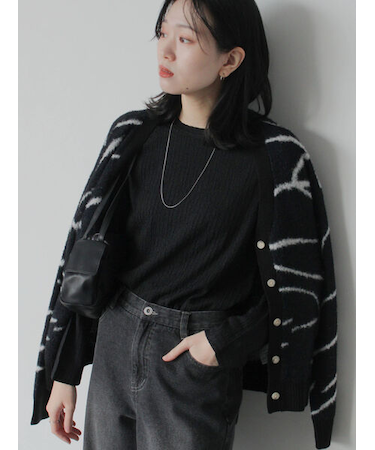 ふくれジャカードクルーネックプルオーバー