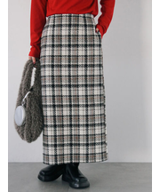 チェック柄スカート