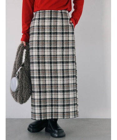 チェック柄スカート