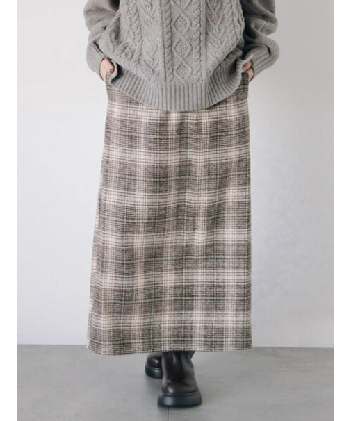 チェック柄スカート