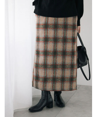 チェック柄スカート