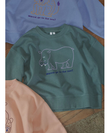 アニマルチェーン刺繍トレーナー