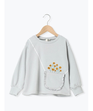 ポシェット付きトレーナー