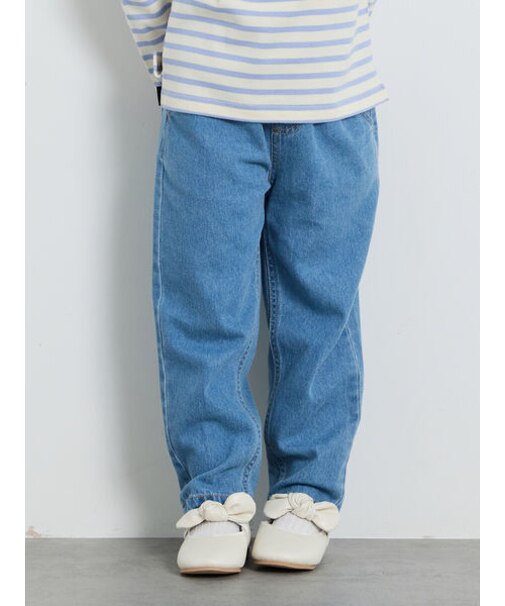 テーパードパンツ