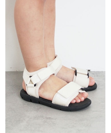 スポーツサンダル