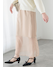 ベージュ