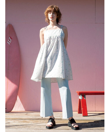 フレアデニムパンツ《2025summer catalog item》