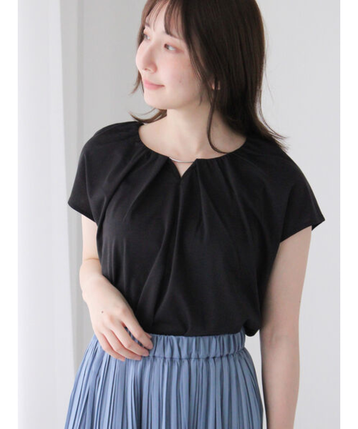 【接触冷感】フロントバーネックギャザートップス