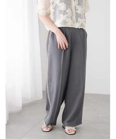 サイドラインストレートパンツ