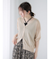 ベージュ
