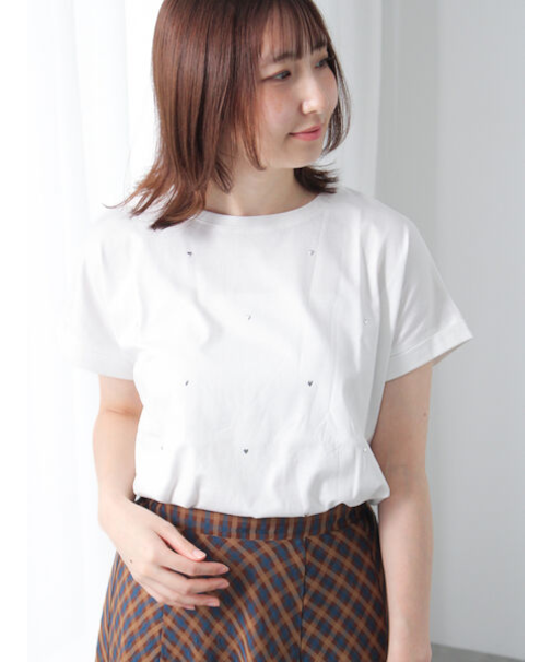 ハートモチーフホットフィットTシャツ