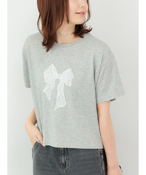 新品・タグ付き！　Ｊｉｎｅｓ　刺繍とレースが綺麗な後ろボタンカットソー　ホワイト Tシャツ/カットソー｜Jines（ジネス） | AND ON JIONE STORE