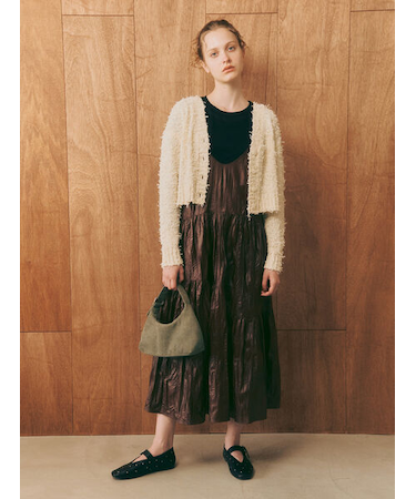 しわ加工フェイクレザーキャミワンピース《2025autumn catalog item》