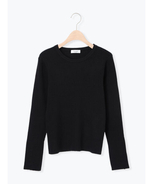 袖口釦クルーネックリブニット