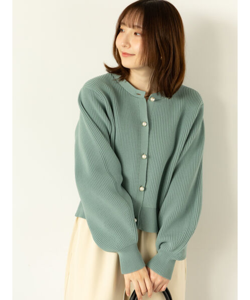 無撚糸パール釦カーディガン