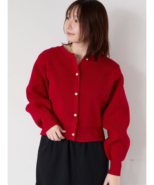 無撚糸パール釦カーディガン