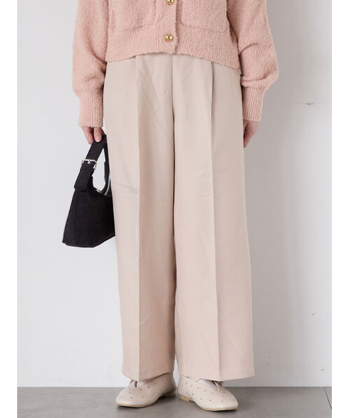 タックストレートパンツ