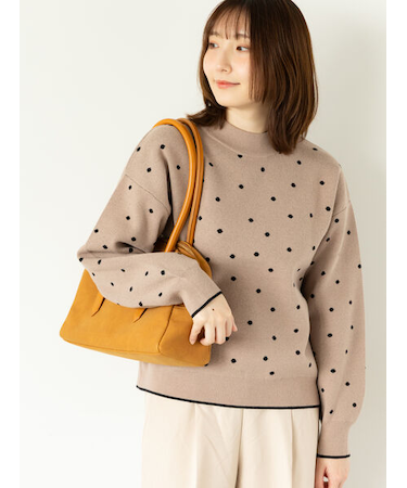 ドットジャカードハイネックニット