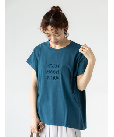 エンボスロゴTシャツ