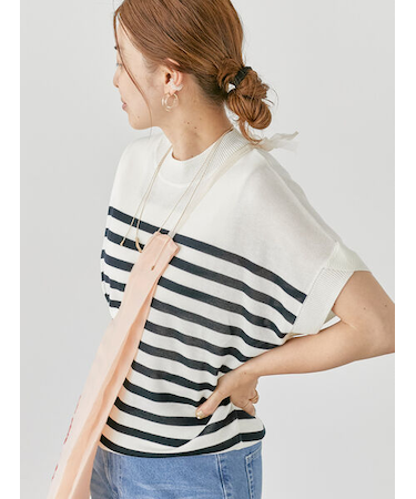 チューリップスリーブニット