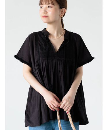 【INDIA made】タッセル付き刺繍ブラウス