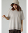ベージュ