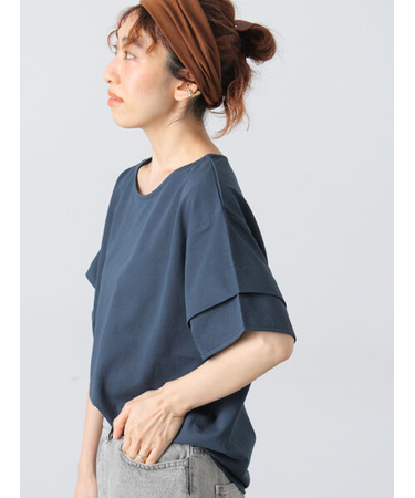 プレーティング袖タックTシャツ