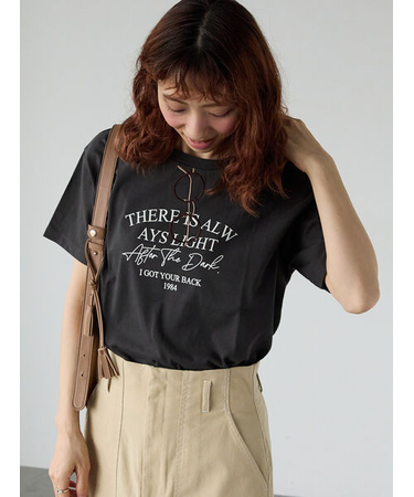 メガネ刺繍Tシャツ