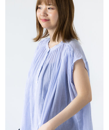 先染めストライプギャザーブラウス