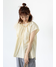 ベージュ