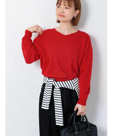 もちもちVネックニット