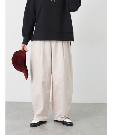 チノカーブパンツ